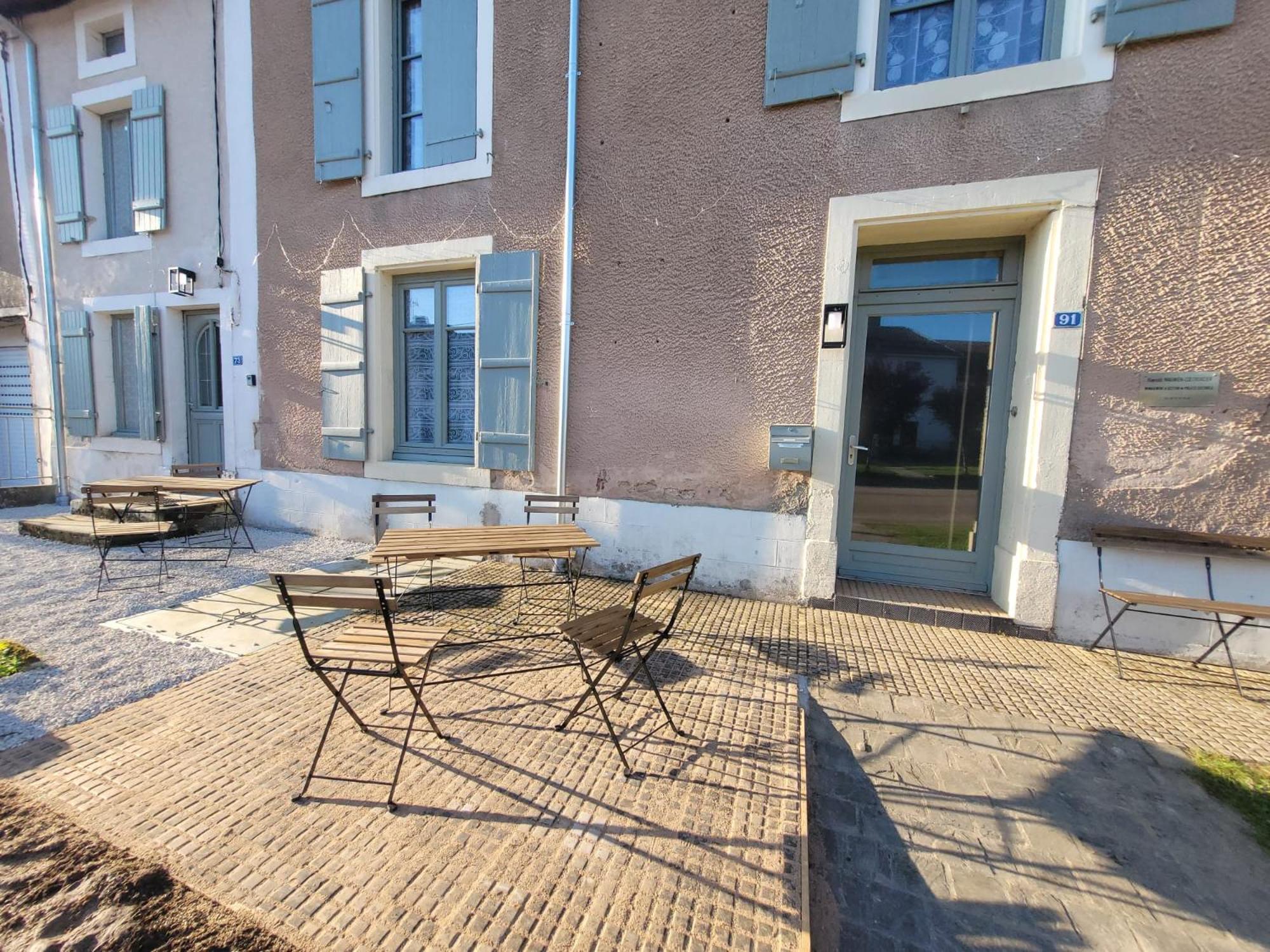 Gite Coeurdacier Monthureux-sur-Saône Zewnętrze zdjęcie